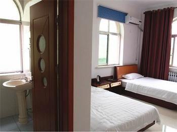 Longtai Star Hotel Qingdao المظهر الخارجي الصورة